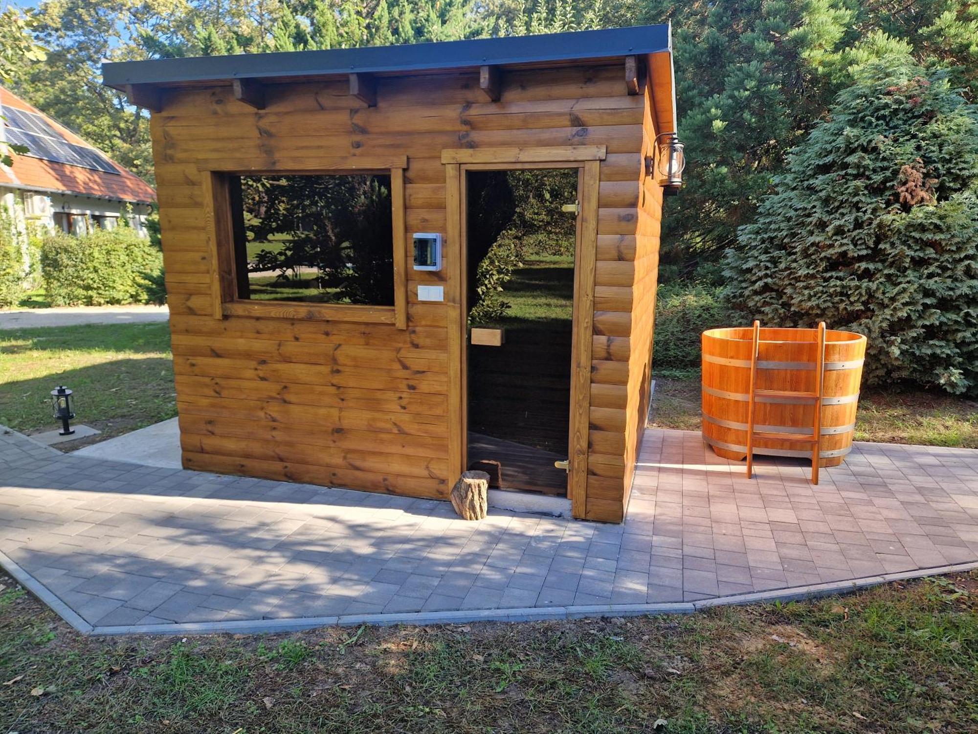 Hodoseri Vadaszhaz Bakonyszentlaszlo Exterior foto